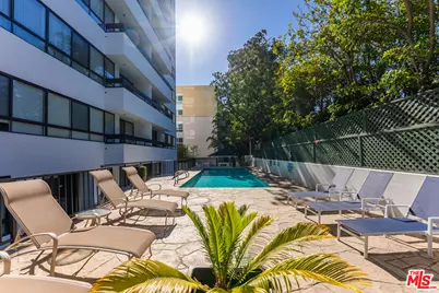 10551 Wilshire Blvd #1405, Los Angeles, CA 90024 - Photo 8
