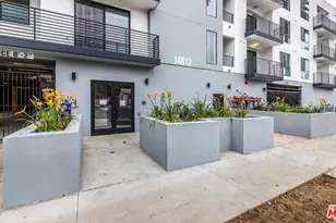14612 Calvert St, Van Nuys, CA 91411 - Photo 2