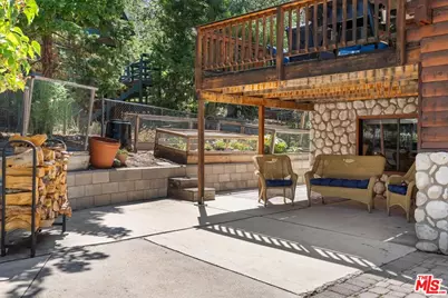 490 Lark Rd, Wrightwood, CA 92397 - Photo 32