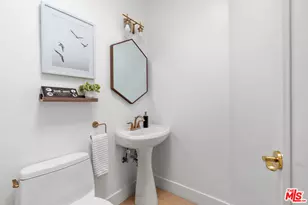 2617 Harlesden Ct, Los Angeles, CA 90046 - Photo 14