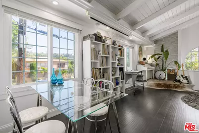 2225 N Cahuenga Blvd, Los Angeles, CA 90068 - Photo 12