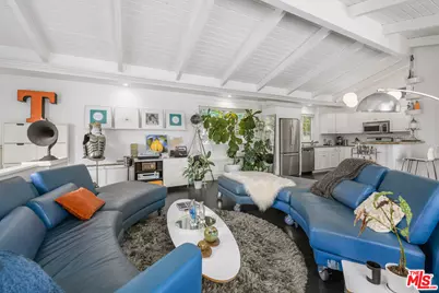 2225 N Cahuenga Blvd, Los Angeles, CA 90068 - Photo 10
