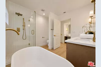 11425 Dona Evita Dr, Studio City, CA 91604 - Photo 30
