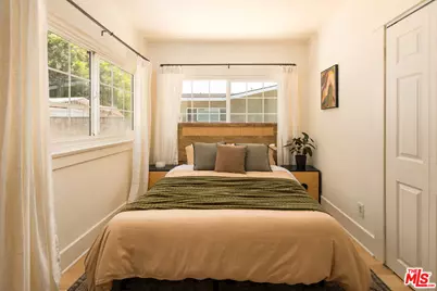 814 N Madison Ave, Pasadena, CA 91104 - Photo 28