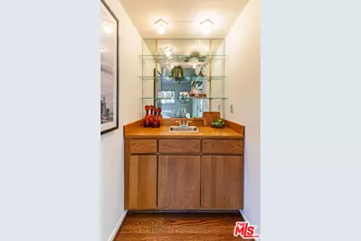 3449 Cloudcroft Dr, Malibu, CA 90265 - Photo 24