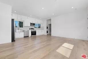 6266 Etiwanda Ave, Los Angeles, CA 91335 - Photo 8