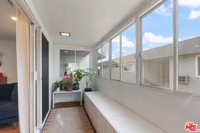 315 N Hillcrest Blvd #19, Inglewood, CA 90301 - Photo 10