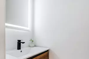 4558 Willis Ave, Sherman Oaks, CA 91403 - Photo 8