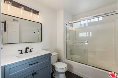 8011 Hannum Ave, Culver City, CA 90230 - Photo 24