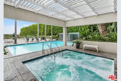 1131 Alta Loma Rd #207, West Hollywood, CA 90069 - Photo 8