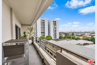 1131 Alta Loma Rd #207, West Hollywood, CA 90069 - Photo 6