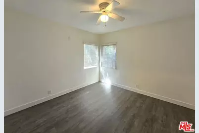 5710 Vineland Ave, North Hollywood, CA 91601 - Photo 14