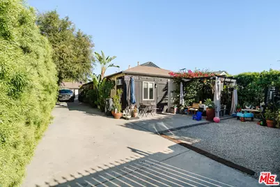 5710 Vineland Ave, North Hollywood, CA 91601 - Photo 54