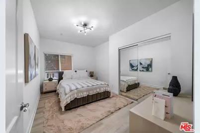 1128 S Serrano Ave #104, Los Angeles, CA 90006 - Photo 14