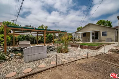 7832 Midfield Ave, Los Angeles, CA 90045 - Photo 34