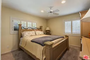 19717 Wells Dr, Los Angeles, CA 91364 - Photo 30