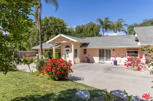 19717 Wells Dr, Los Angeles, CA 91364 - Photo 2