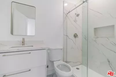 20151 Strathern St, Winnetka, CA 91306 - Photo 46