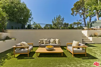 10359 Monte Mar Dr, Los Angeles, CA 90064 - Photo 58