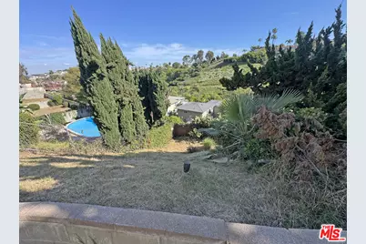 4192 Don Luis Dr, Los Angeles, CA 90008 - Photo 2