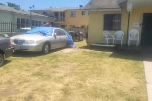 1854 E 92nd St, Los Angeles, CA 90002 - Photo 6