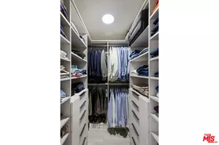 2426 Cazaux Pl, Los Angeles, CA 90068 - Photo 30