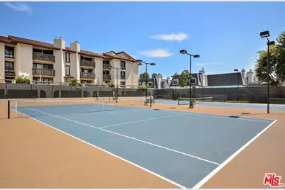 8600 Tuscany Ave #202, Playa del Rey, CA 90293 - Photo 44