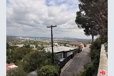 1651 Marlay Dr, West Hollywood, CA 90069 - Photo 2