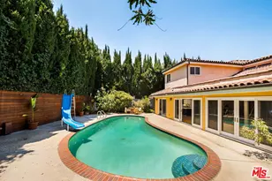 2103 N Hobart Blvd, Los Angeles, CA 90027 - Photo 26