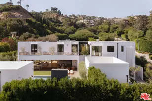 1307 N Doheny Dr, Los Angeles, CA 90069 - Photo 32