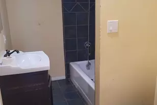 9149 S Halldale Ave, Los Angeles, CA 90047 - Photo 18