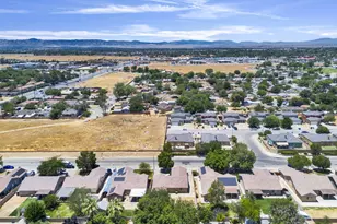 43650 E 5th St, Lancaster, CA 93535 - Photo 30