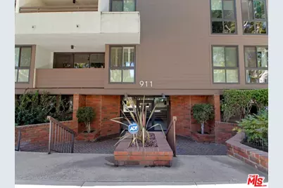 911 N Kings Rd #310, West Hollywood, CA 90069 - Photo 2