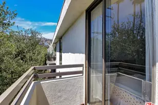 911 N Kings Rd, West Hollywood, CA 90069 - Photo 26