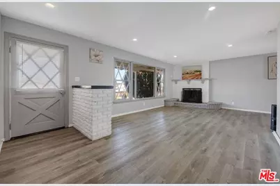 5122 W Avenue L10, Lancaster, CA 93536 - Photo 2