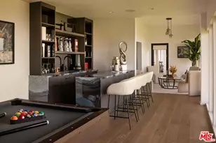 8620 Skyline Dr, Los Angeles, CA 90046 - Photo 18