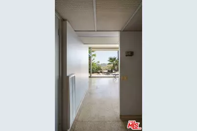 2885 Edgewick Rd, Glendale, CA 91206 - Photo 12