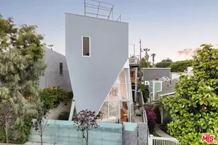 513 Grand Blvd, Venice, CA 90291 - Photo 2