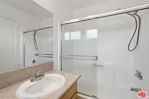 345 W Acacia Ave, Glendale, CA 91204 - Photo 16