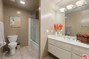 4070 Falling Leaf Dr, Encino, CA 91316 - Photo 32