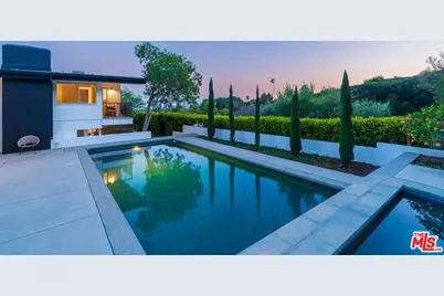 1071 Tellem Dr, Pacific Palisades, CA 90272 - Photo 52