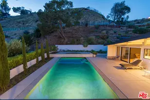 1071 Tellem Dr, Pacific Palisades, CA 90272 - Photo 54