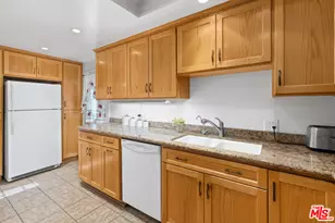 11619 Daleside Ave, Hawthorne, CA 90250 - Photo 6