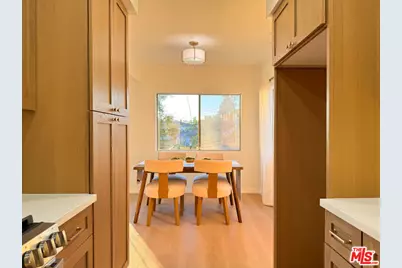 4579 Ambrose Ave #8, Los Angeles, CA 90027 - Photo 12