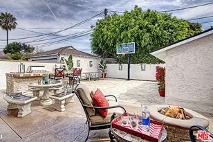 6322 W 78th Pl, Los Angeles, CA 90045 - Photo 22