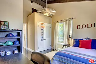 6322 W 78th Pl, Los Angeles, CA 90045 - Photo 16