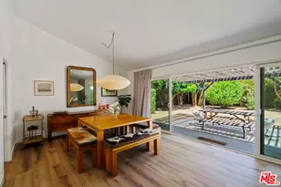 22429 Bessemer St, Woodland Hills, CA 91367 - Photo 16