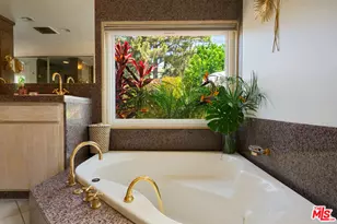 22429 Bessemer St, Woodland Hills, CA 91367 - Photo 50