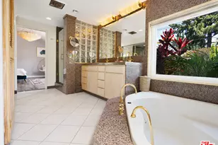 22429 Bessemer St, Los Angeles, CA 91367 - Photo 28