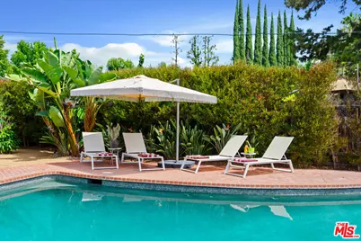 22429 Bessemer St, Los Angeles, CA 91367 - Photo 18